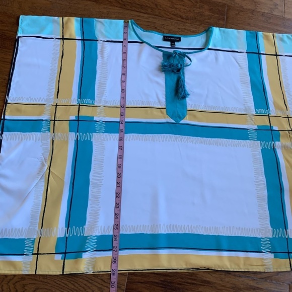 Lane Bryant Panel Tunic Top - Picture 5 of 9